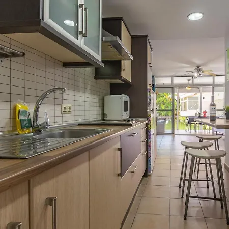 El Oasis Vip-torremolinos Apartment *